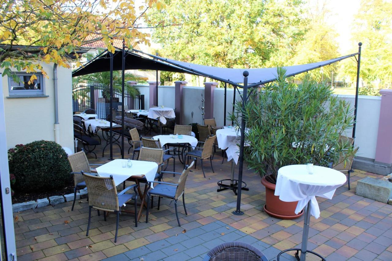 Hotel-Restaurant Saelzerhof Salzkotten Ngoại thất bức ảnh
